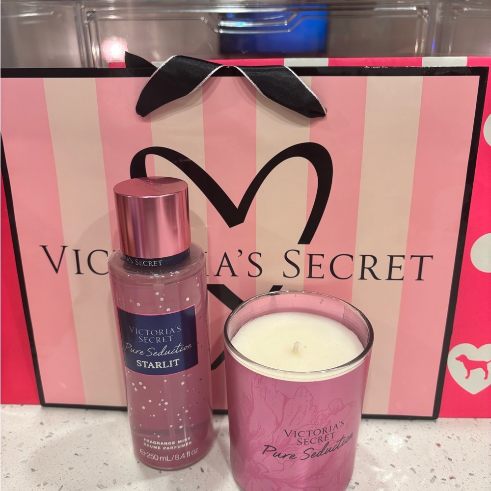 Victoria Secret candle and lotion/spray- Gift bag with bundle